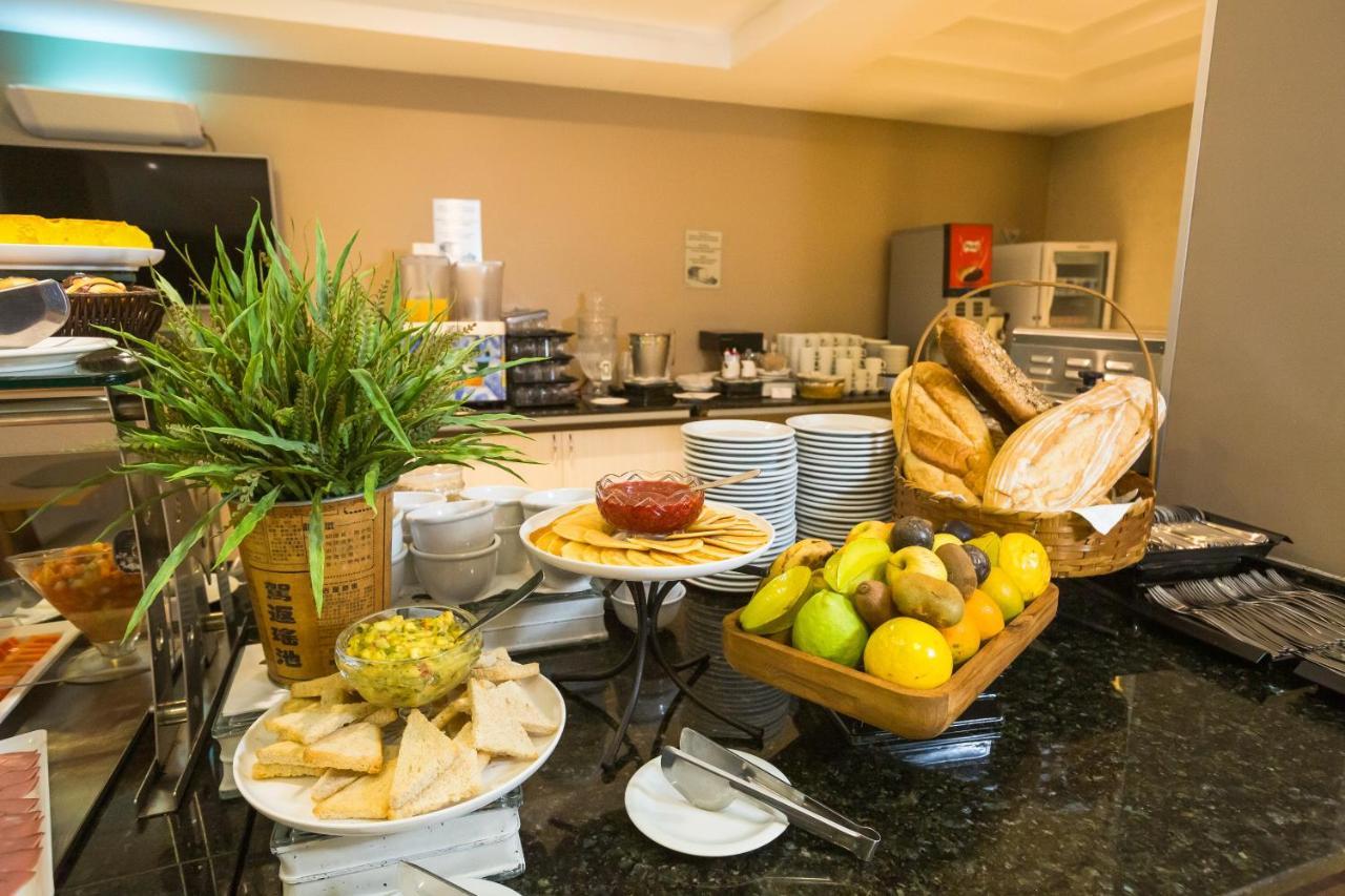 Viale Tower Hotel فوز دو إيغواسو المظهر الخارجي الصورة