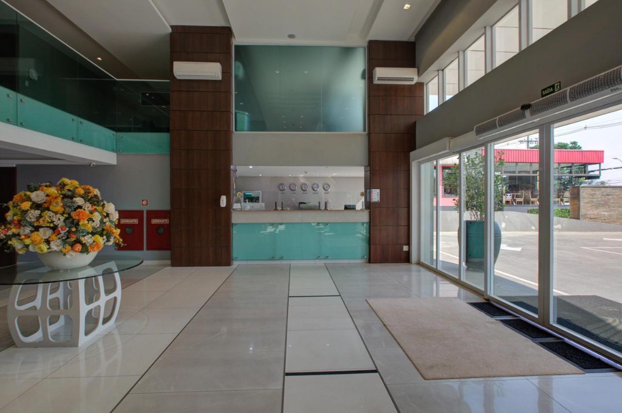 Viale Tower Hotel فوز دو إيغواسو المظهر الخارجي الصورة