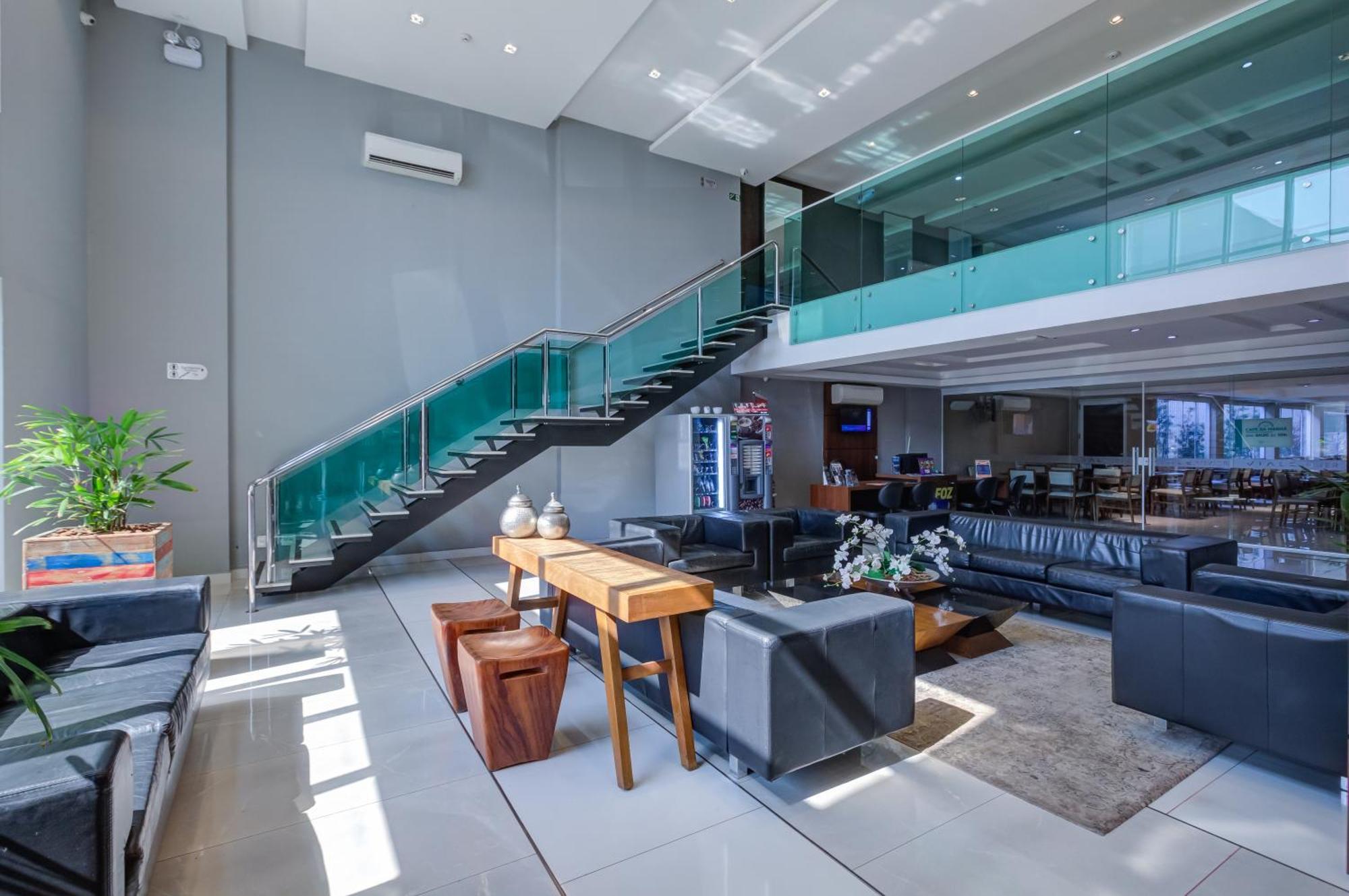 Viale Tower Hotel فوز دو إيغواسو المظهر الخارجي الصورة