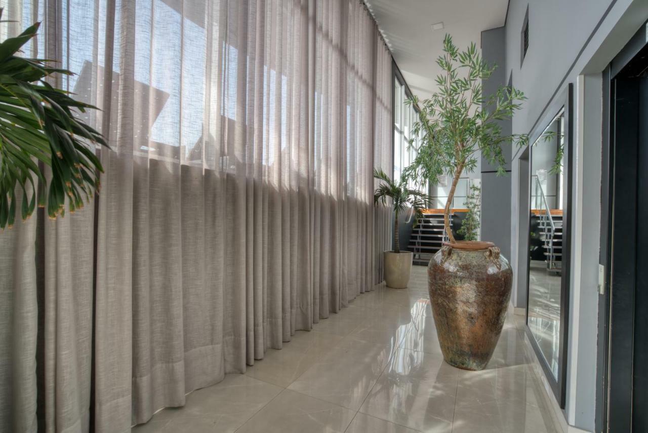 Viale Tower Hotel فوز دو إيغواسو المظهر الخارجي الصورة