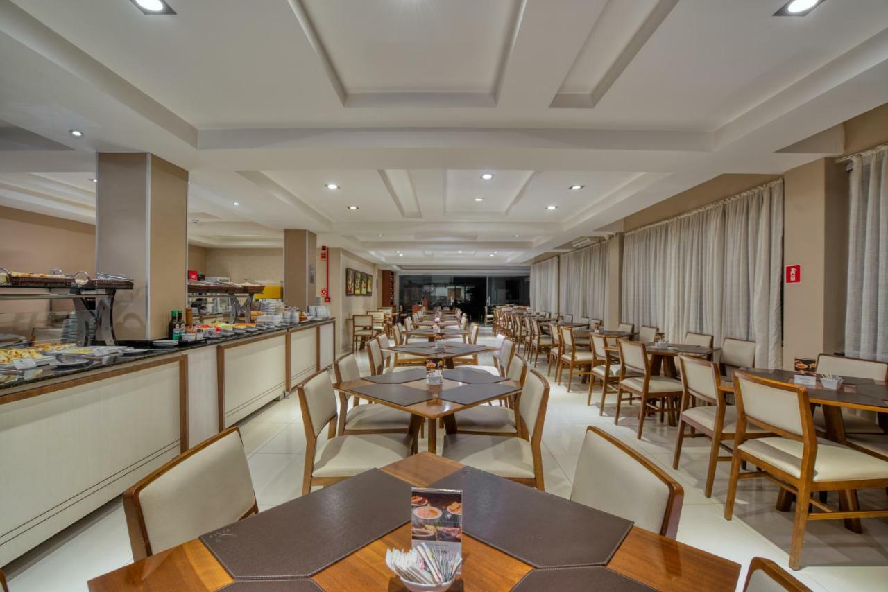 Viale Tower Hotel فوز دو إيغواسو المظهر الخارجي الصورة